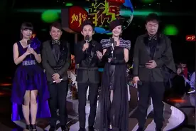 张杰现场开唱，唱的谢娜都害羞了，歌声太好听！