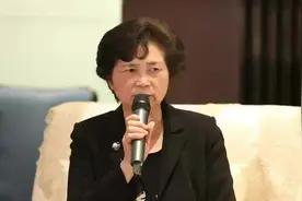 中国工程院院士李兰娟：18个院士和专家团队入驻博鳌超级医院，不出国就能享受顶尖治疗@抖音短视频 视频封面