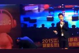 孙子涵《 黑 》无锡歌友会 饭拍版 现场完整版视频封面