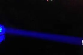 夜钓，长期使用蓝光，可能会导致视力下降视频封面
