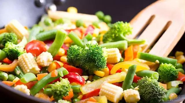 鸡精跟味精有啥区别？用那个调味更健康更美味？