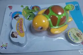 有了汇乐奇趣拉线小乌龟，宝宝洗澡也快乐图片