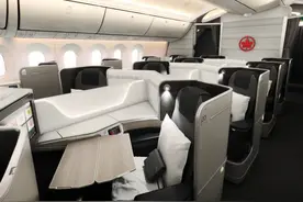 美国航空公司投入重金改善用餐体验 乘客在意食物看起来新鲜、摆盘更美图片