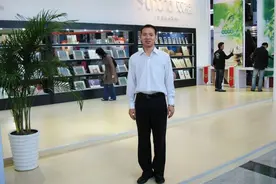 周兆成：让先进机械“武装”筷子加工图片