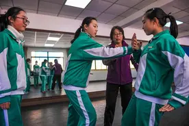 教育|“青春太极”让学生大呼过瘾图片