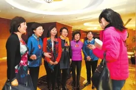 温柔似水 担当如铁图片