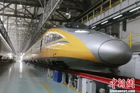 宝兰客专联调联试检测车“黄医生”抵达兰州(图)图片