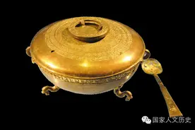 风尚 | 舌尖流金：顶级贵族专享餐具图片