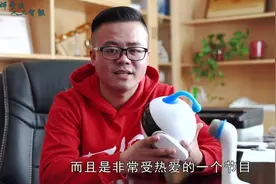 辉哥教你怎么去用智伴机器人，简单易学，你想试试吗？