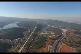 云南嵩昆高速视频封面