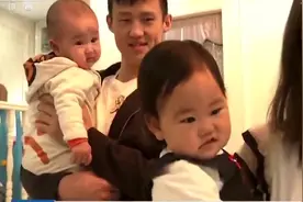 男篮队长周鹏媳妇甜美笑容惹人爱 一家四口其乐融融视频封面