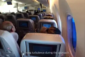 乘坐日本航空波音787-8 香港——东京航线经济舱飞行体验视频封面
