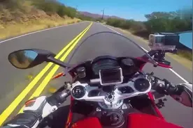 最便宜公路级跑车，杜卡迪959 摩托 极速测试视频封面