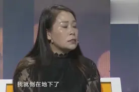 年轻漂亮妈妈离婚后在KTV上班，涂磊称：有过客人欺负你吗视频封面