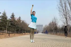 2019动感活力广场舞《逃爱》很有节奏感附分解教学视频封面