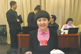 中小学校医由卫计委统一派驻图片