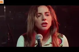 Lady Gaga主要《一个巨星的诞生》最真实的素颜献唱天籁之音视频封面