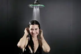 让女人爱上洗澡的智能淋浴头，里面究竟藏着什么黑科技？