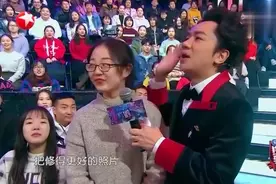 粉丝p图和张智霖拍照，张智霖真的出现了，一起拍照！