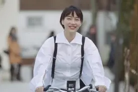 能年玲奈以のん之名复出拍广告代言电动单车视频封面