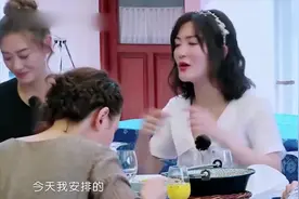 谢娜这小傲娇真是绝了，这表情娜姐专属，一般人模仿不来视频封面