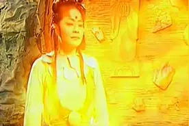 刑天不愧是上古大神，以玄铁巨斧恢复哪吒法力，厉害