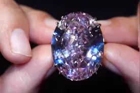 世界最贵“粉红之星”钻石估价超6千万美元视频封面