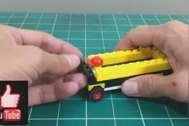 如何拼一辆简单的校车，乐高入门
