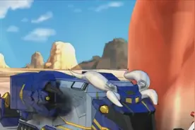 地兽金刚成功夺回，没想到地兽战队竟然秀起了车技！视频封面