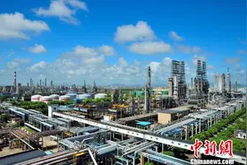 浙江镇海炼化“绿色”转身 工业重地逐梦“碧水蓝天”图片