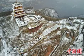王屋山飘落“桃花雪” 俯瞰天坛极顶尤为壮观图片