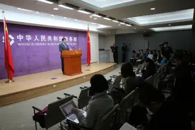 商务部：中国已采取临时性措施 暂停进口巴西牛肉图片