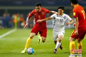 中国男足1:0击败韩国队 里皮：球队还有进步空间图片