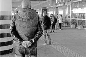 黄牛自称开网约车 到武林广场拼车每人100元图片