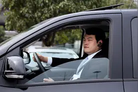 去哪儿网推“超低价”专车：机场接送25公里内只收39元图片