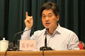 葛学斌兼任浙江丽水市委宣传部部长，曾提出让城市捡不到烟头图片