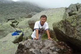 天外之物属于谁？新疆一块17吨陨石引官民争夺对簿公堂图片