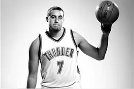 首钢敲定莫里斯替身图片