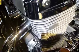 大地鹰王250，太子式并列双缸水冷电喷，360斤油箱14升，21000多视频封面