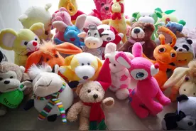 抓娃娃机做到月流水4000万，靠它连接消费者、设备商、线上内容平台……图片