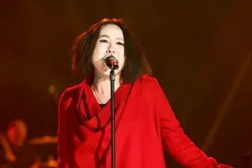 90年代传奇风云人物，18岁眼睛被刺瞎20岁吸粉，后复出爆红视频封面
