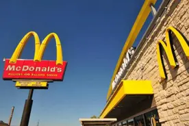 麦当劳将变国企，百度高管离职加入快手｜一周餐饮大事件视频封面