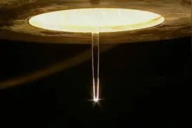 光纤是怎么制造出来的？