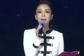 朱迅家庭背景曝光，原来父亲身份这么厉害？难怪一直不肯公开！视频封面