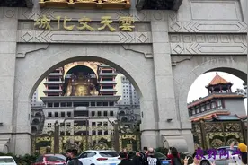 玉林云天文化城国家4a级旅游景区，有传闻说是强哥出钱建的？视频封面