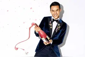 火红绯红，我们请来了2015最火的10位男神为你贺新年图片