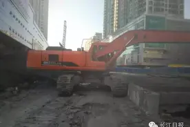 爸爸，你什么时候回家？常年不在家，孩子只能从电视里找我 l 讲述图片