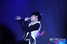 华晨宇：小可爱、大魔王，一个有着自己世界的创作歌手图片