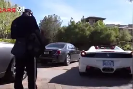 拳王梅威瑟的车库！一个车库停三辆布加迪威龙是什么概念视频封面