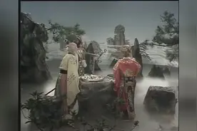 孙悟空做齐天大圣，在天庭到处交朋友见人就喊兄弟！玉帝不愿意了